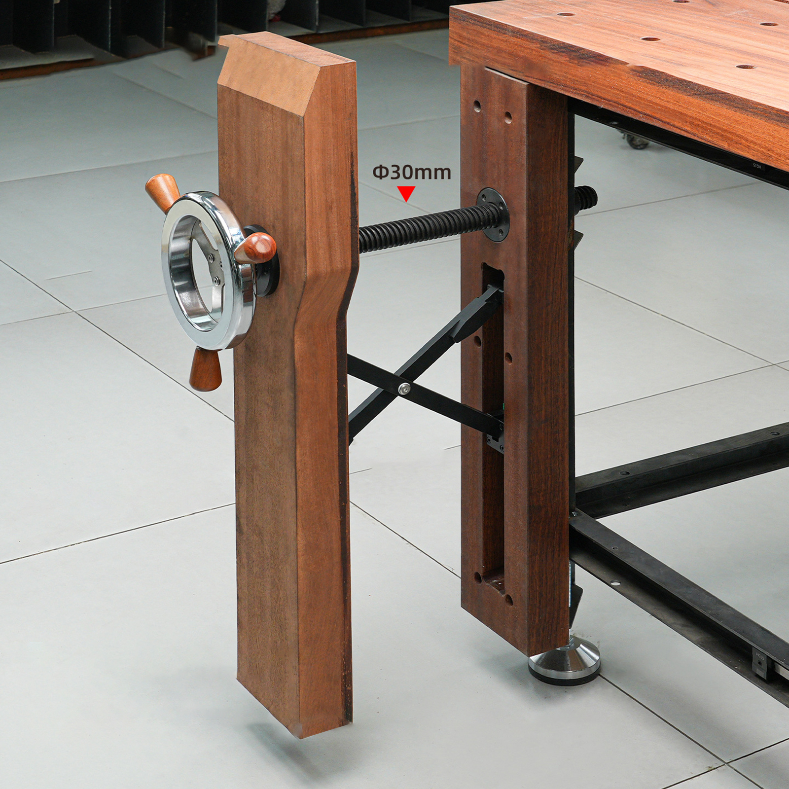 Adjustable Workbench Screw Leg – Bench Vise Swivel recenzja i cena