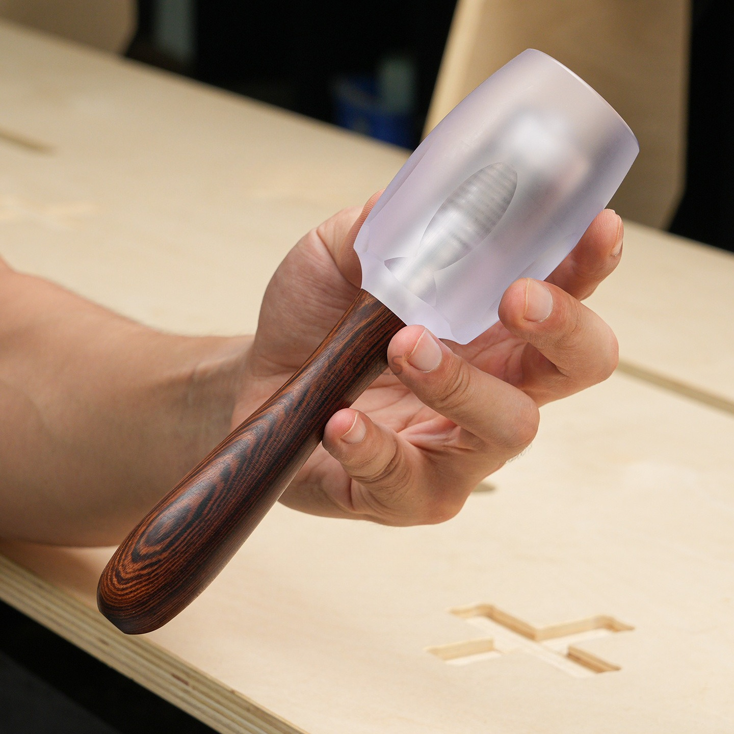 Anti Scratch Polycarbonate Woo – Mallet Wood Carving recenzja i cena